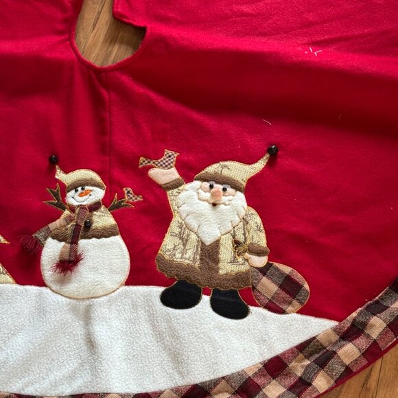 Christmas Tree Skirt With Santa & Snowman Appliqué Red Plaid Trim 52" Diameter - Picture 2 of 7